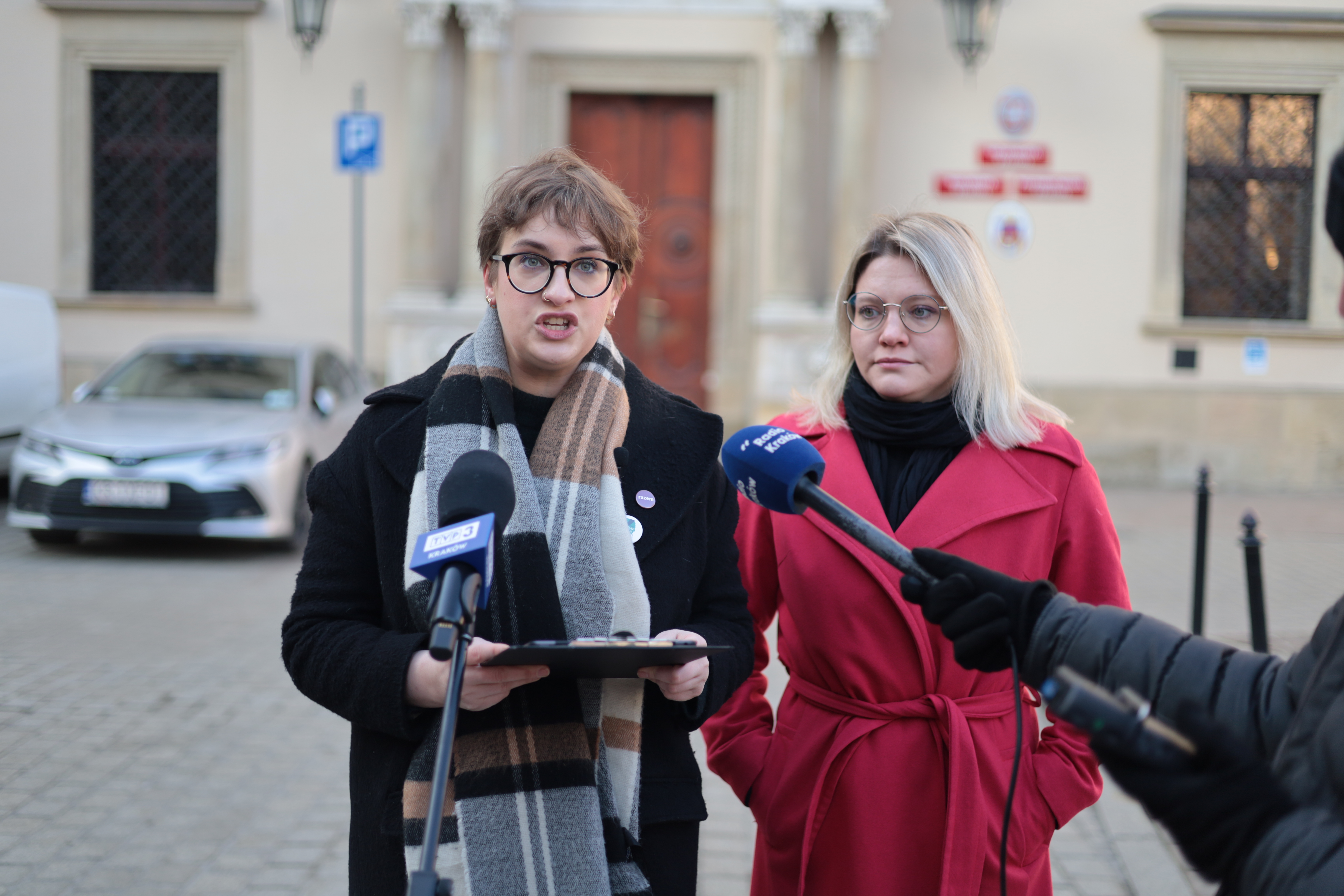 Sładek o mieszkalnictwie: Nie możemy się godzić na dalszą wyprzedaż mieszkań i czekanie, aż rynek sam rozwiąże problem - zdjęcie